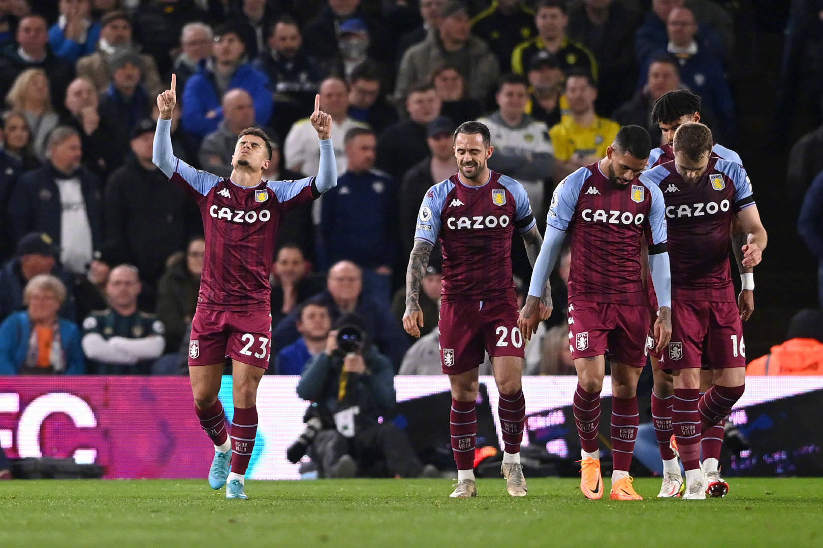 闪耀的年轻 闪耀的年轻